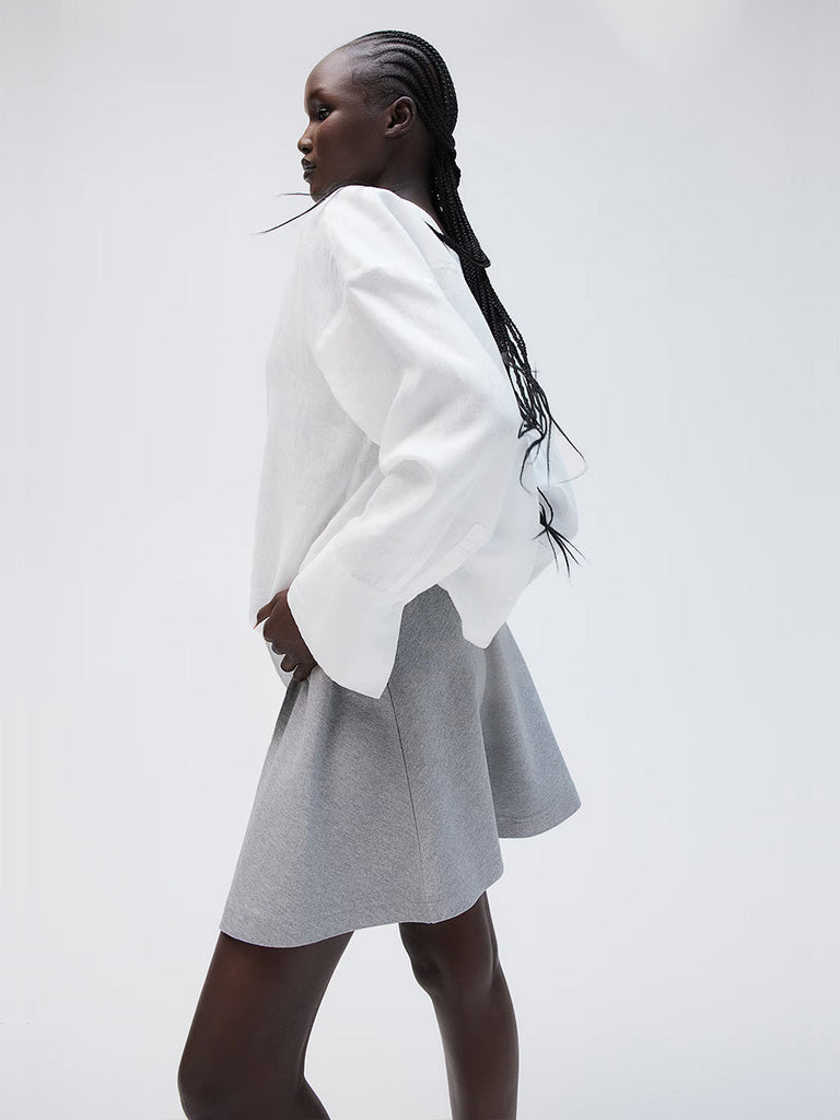 Short pleated skirt