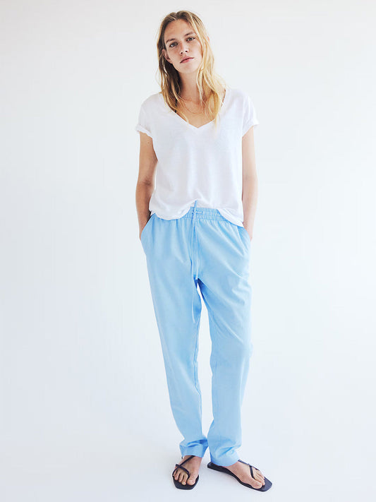 Women’s Mid-Rise Slim Fit
