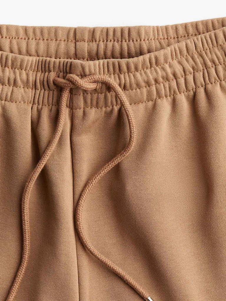 Short pleated skirt